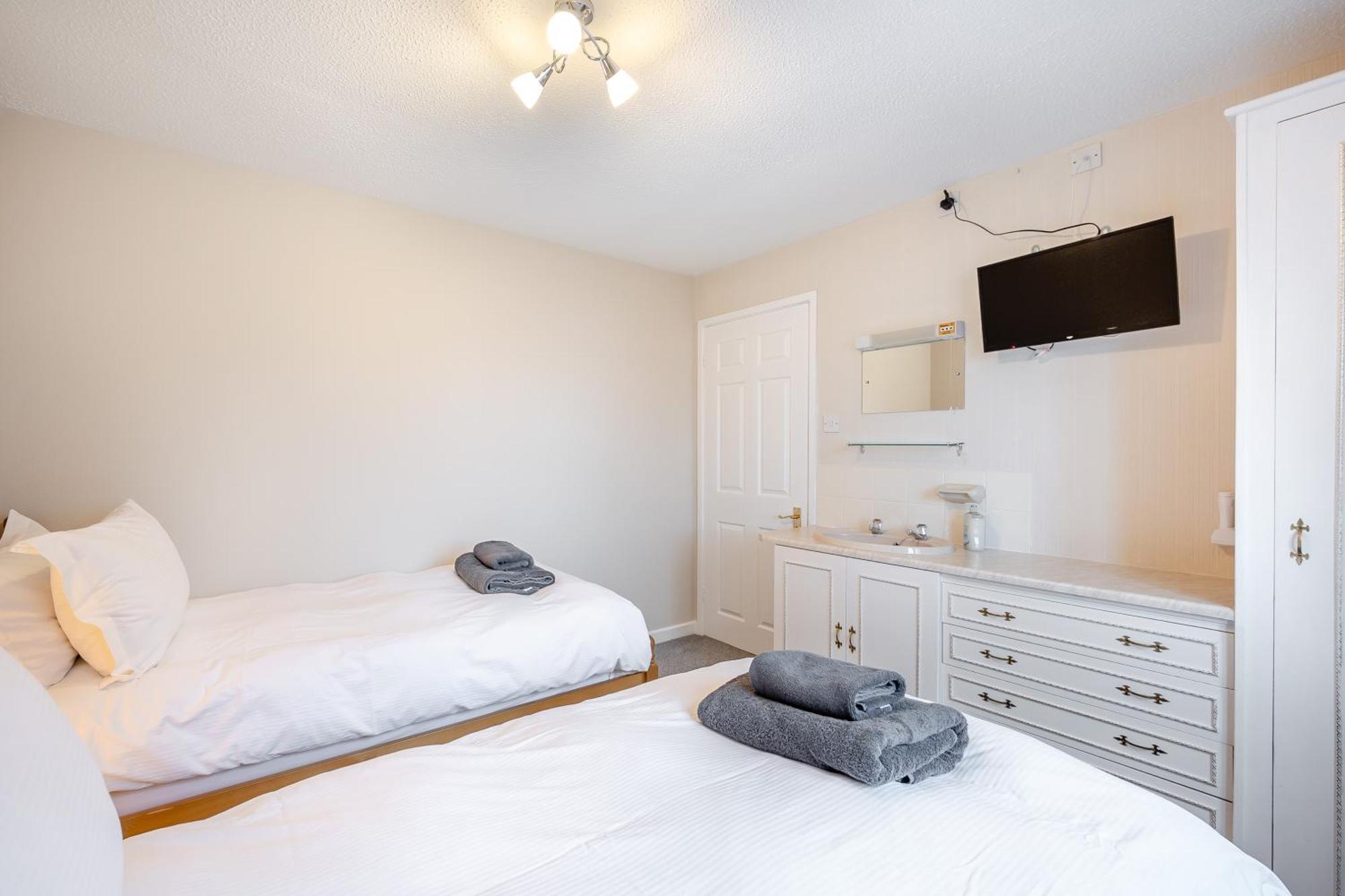 Elvington Cottage - Family-Friendly Cheerful House At The Heart Of The Cotswolds 버튼온더워터 외부 사진