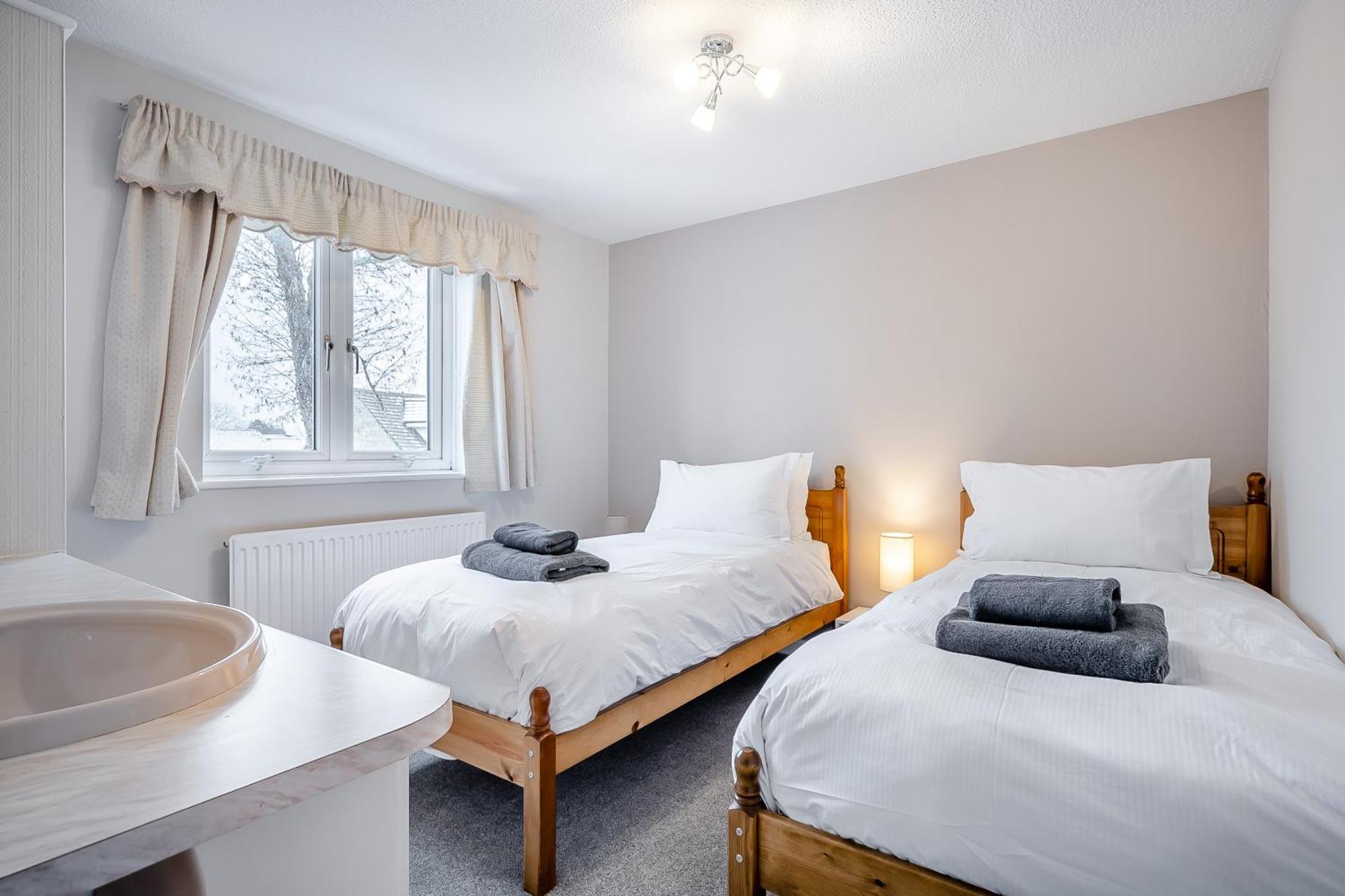 Elvington Cottage - Family-Friendly Cheerful House At The Heart Of The Cotswolds 버튼온더워터 외부 사진